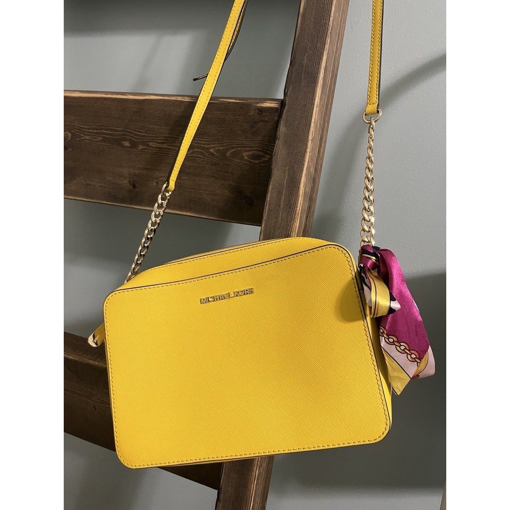 Michael Kors Jet Set East West Saffiano Crossbody Bag Yellow Leather - Picture 2 of 7